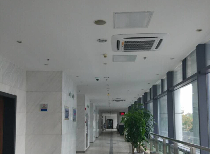 ������{(di��o)���b 